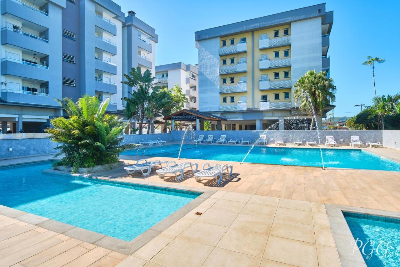 300m Da Praia, Varanda G, P/8 Wi-fi 300mg *