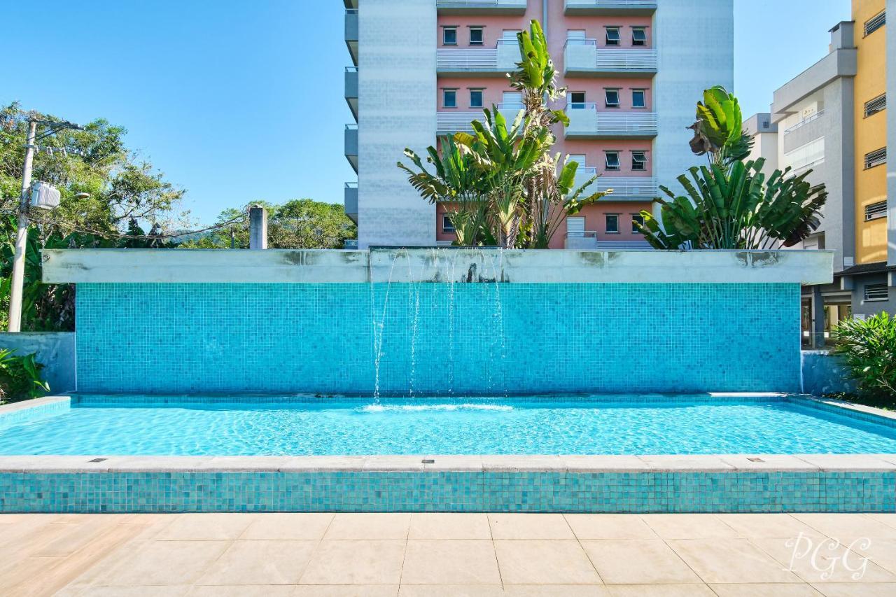 300m Da Praia, Varanda G, P/8 Wi-fi 300mg