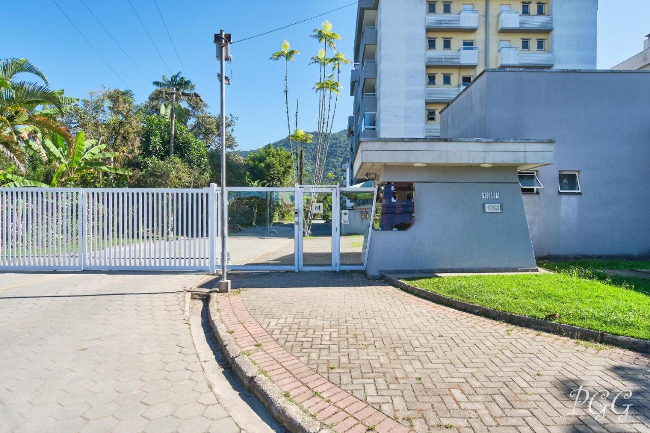 300m Da Praia, Varanda G, P/8 Wi-fi 300mg *