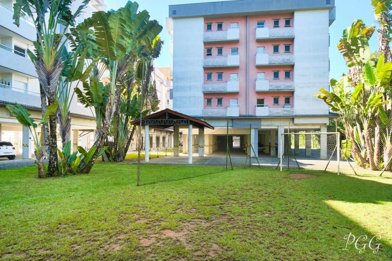 300m Da Praia, Varanda G, P/8 Wi-fi 300mg *